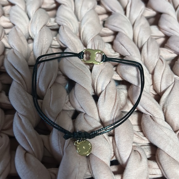 Tory Burch - Picture 2 of 3